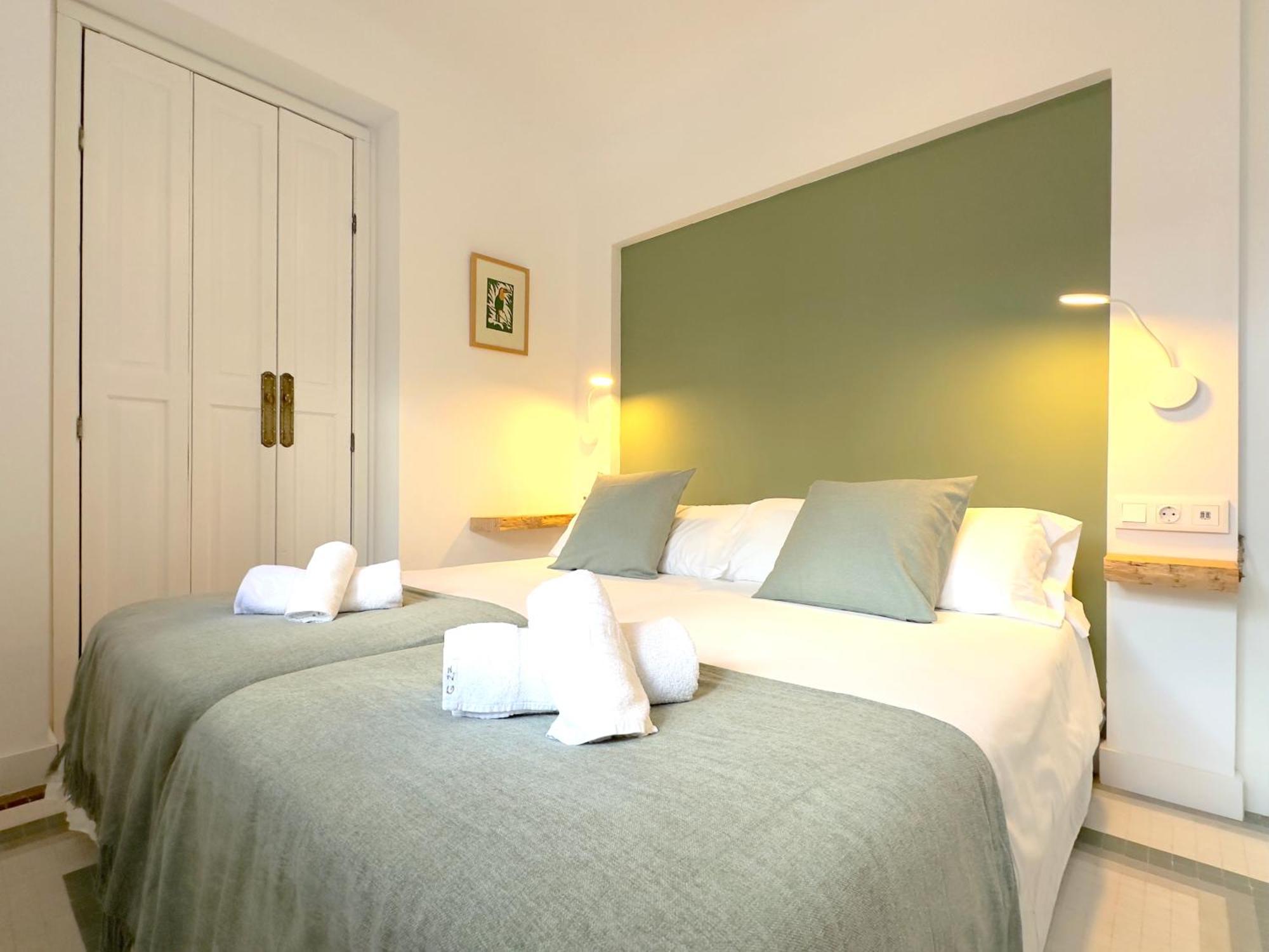 Villa Clavero Two Premium Apt Malaga Exterior photo